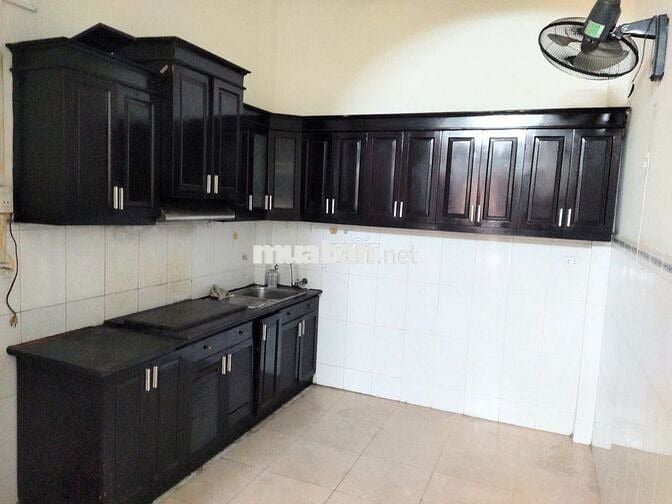 Nhà Nguyên Căn 4T 5N Phân Lô Ô Tô Trần Quốc Hoàn - Chỉ 14 Triệu