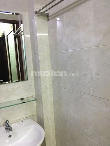 Cho thuê phòng ở Thích Quang Đức, Phường Đức Nhuận, 15m2, 2,8tr/th