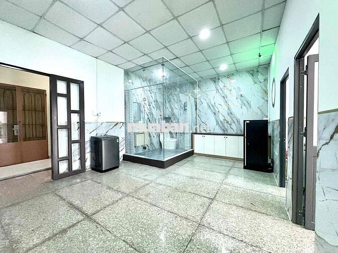 Nguyên lầu 1 -90m2-2Pn + ban công- nhà mặt tiền