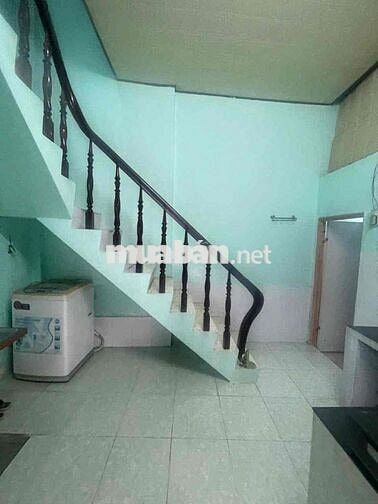 💎 💎 💎 NHÀ GẦN SÂN BAY 4,5❌10M TRỆT LẦU 2PN 1WC GIÁ CHỈ 8 TRIỆU CÒN GẢM