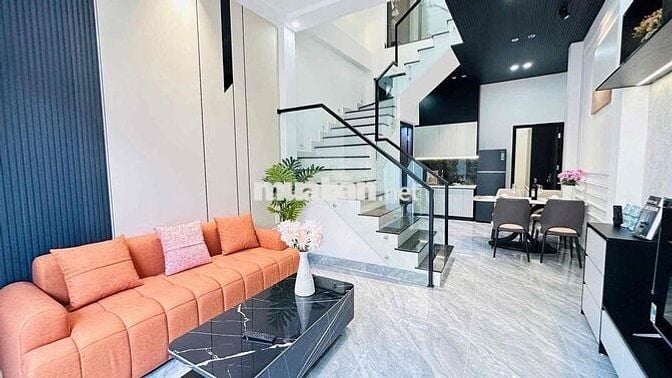 214 CHO THUÊ NHÀ 3 TẦNG 3PN 4WC – FULL NỘI THẤT, NỞ HẬU ĐẸP