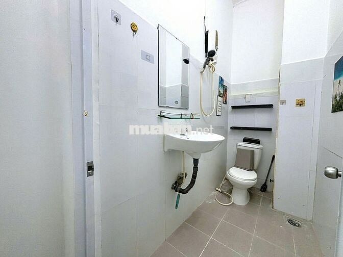 CHDV 2 PN, FULL NỘI THẤT, BAN CÔNG - THÀNH THÁI, Q10 Chỉ hơn 8TR