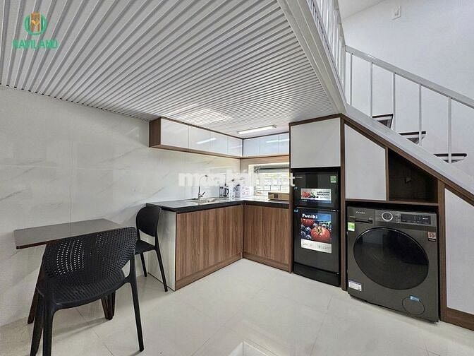  Căn hộ Duplex hiện đại có ban công gần Aeon Mall