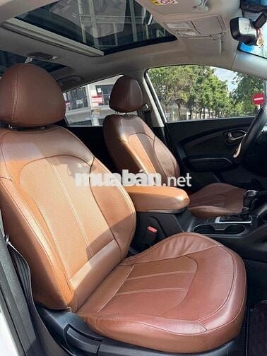 Hyundai Tucson 2014 Trắng 10 vạn km
