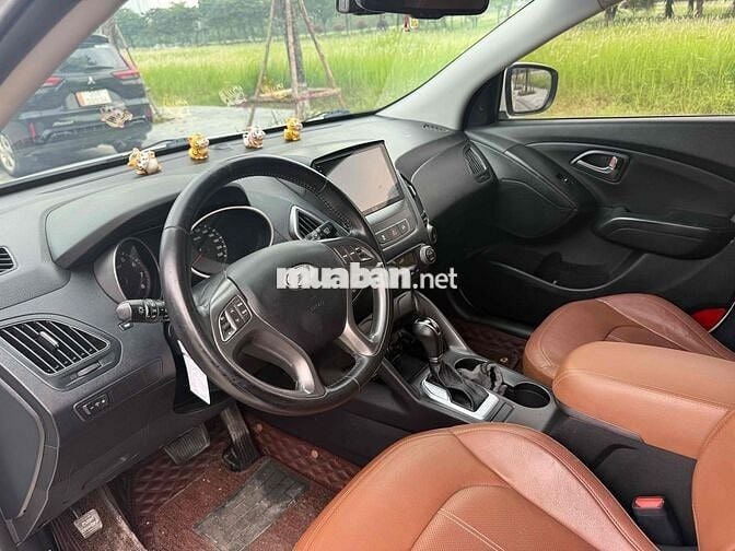 Hyundai Tucson 2014 Trắng 10 vạn km