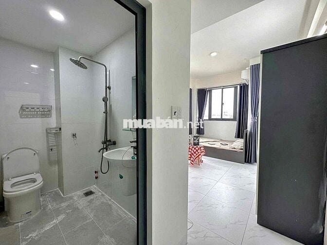 FREE TIỀN NHÀ THÁNG 7-STUDIO SÁT VLU,IUH-BAN CÔNG-CỬA SỔ TRỜI