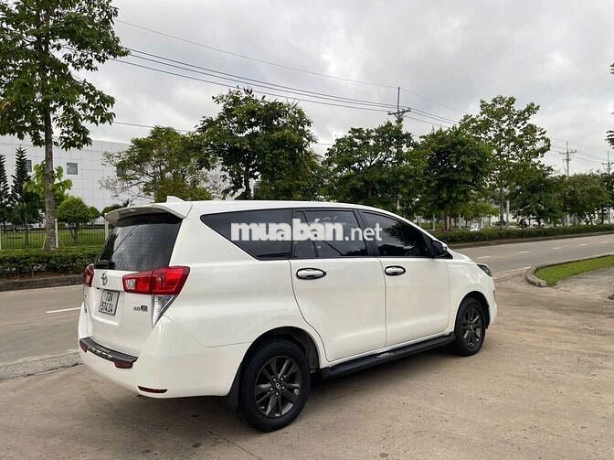Toyota Innova 7 chỗ Xăng 157.248 km