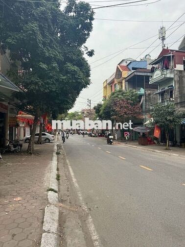 Bán nhà mặt phố Nguyễn Văn Trỗi, mặt tiền rộng, 2 mặt thoáng, 84m2