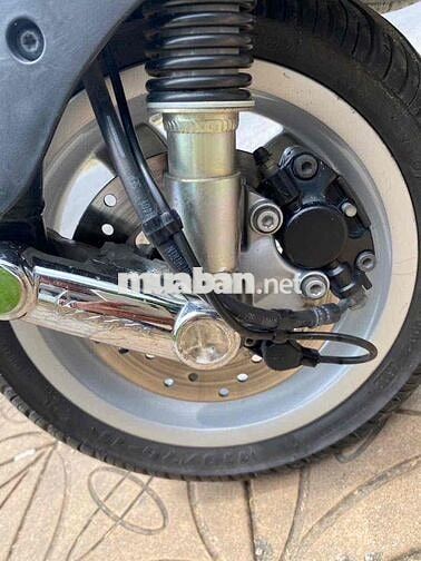 Piaggio Vespa Primavera 125 Trắng Việt Nam