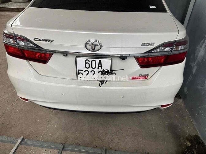 Toyota Camry 2018 Trắng 43509 km