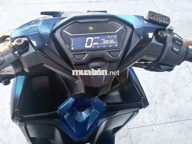 Honda Vario 150 2020 Xanh đen 18000 km