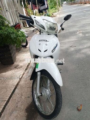 Daelim 50cc Trắng