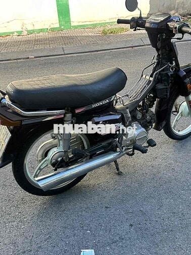 Honda Dream Thái BSTP