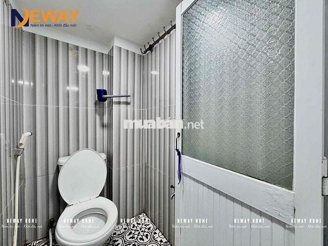 CHO THUÊ PHÒNG TRỌ SẴN MÁY LẠNH - GẦN ĐẦM SEN - QUA ĐH VĂN HIẾN 6 PHÚT