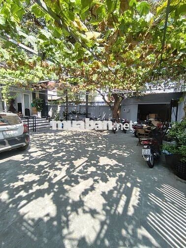 Biệt Thự Sân Vườn - Đường 4 Linh Tây, Thủ Đức 