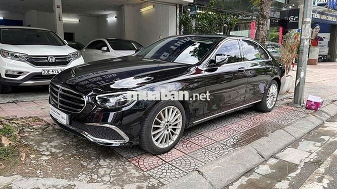 Mercedes-Benz E-Class E200 Exclusive 2022 Đen