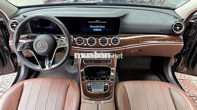 Mercedes-Benz E-Class E200 Exclusive 2022 Đen