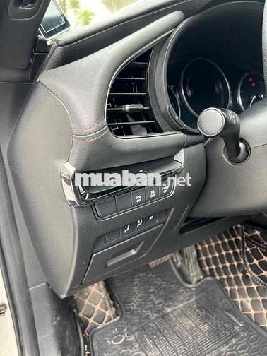 Mazda 3 Sport Hatchback 1.5L Luxury 2020 Trắng