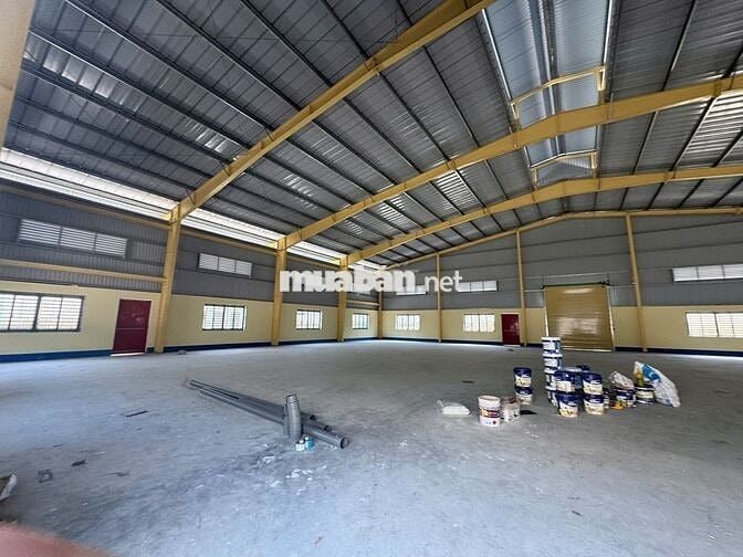 CHO THUÊ KHO/XƯỞNG 1.200m² –GẦN QL1A BẾN LỨC, LONG AN điện 125KVA
