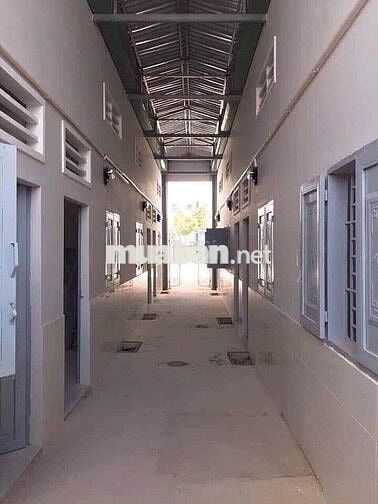 Bán dãy trọ 1kiot + 15 phòng 334m2 SHR 900tr gần vòng xoay Trảng Bàng