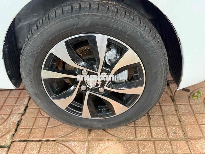 KIA Morning 2018 Tiêu chuẩn 1.2L Trắng