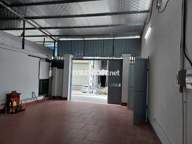 Cho thuê kho phố Trường Lâm, Việt Hưng, 125m, ô tô tải 5 tấn qua nhà