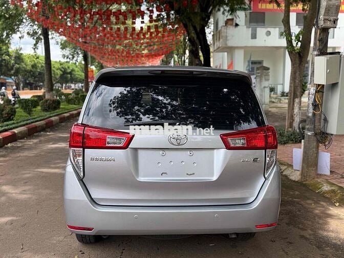 Toyota Innova 2017 Bản E Số sàn