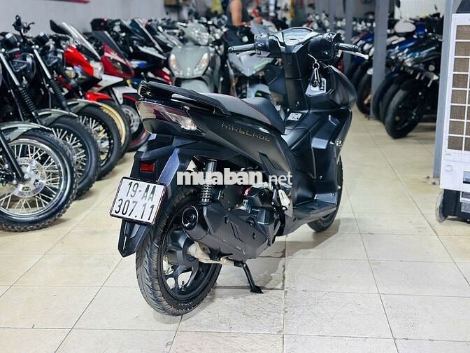 XE MÁY THỊNH PHÁT-AIR BLADE 125 ĐEN NHÁM SIÊU LƯỚT
