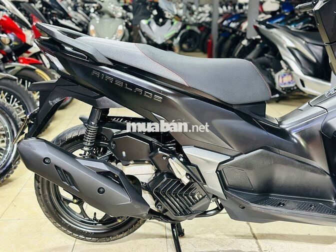 XE MÁY THỊNH PHÁT-AIR BLADE 125 ĐEN NHÁM SIÊU LƯỚT