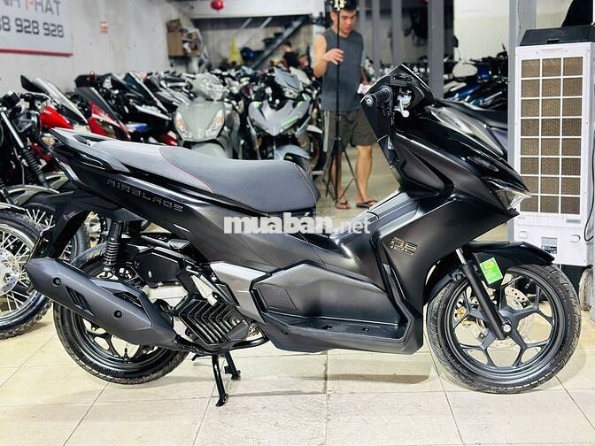 XE MÁY THỊNH PHÁT-AIR BLADE 125 ĐEN NHÁM SIÊU LƯỚT