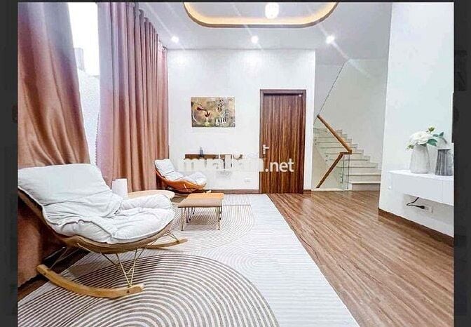 Cho thuê nhà An Thượng 2PN gần biển Mỹ Khê, full nội thất
