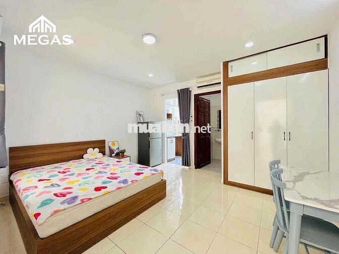 STUDIO TÁCH BẾP BANCOL RỘNG 35m2 NGAY CHÂN CẦU VƯỢT 3/2 QUẬN 10