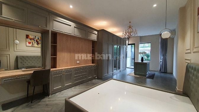 Bán Khách Sạn Mặt Tiền Đinh Công Tráng, Q1, 5 Tầng, HĐT 120 triệu/th