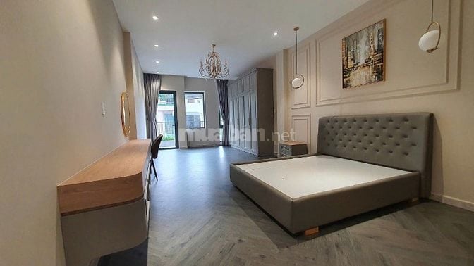 Bán Khách Sạn Mặt Tiền Đinh Công Tráng, Q1, 5 Tầng, HĐT 120 triệu/th