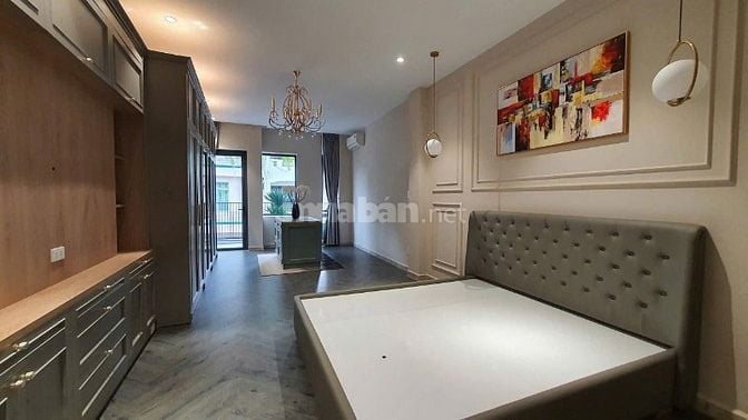 Bán Khách Sạn Mặt Tiền Đinh Công Tráng, Q1, 5 Tầng, HĐT 120 triệu/th