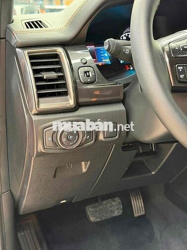 Ford Wildtrak 2021 Bi Turbo 2 cầu