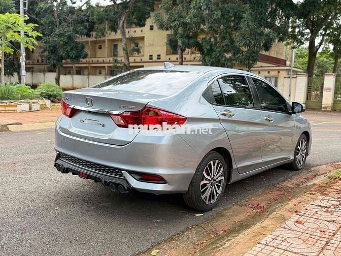 Honda City TOP 2018 Xăng Tự động Bạc