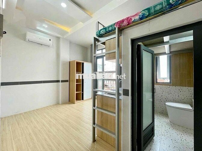 Duplex Ban Công_Thang Máy_Hầm Xe Rộng_Ngay Đh Mỹ Thuật_Phan Đăng Lưu