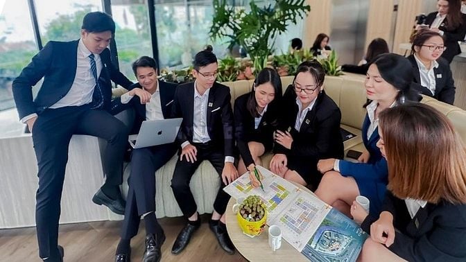 Tuyển dụng 10 chuyên viên Kinh Doanh BĐS, LCB 7tr/ tháng