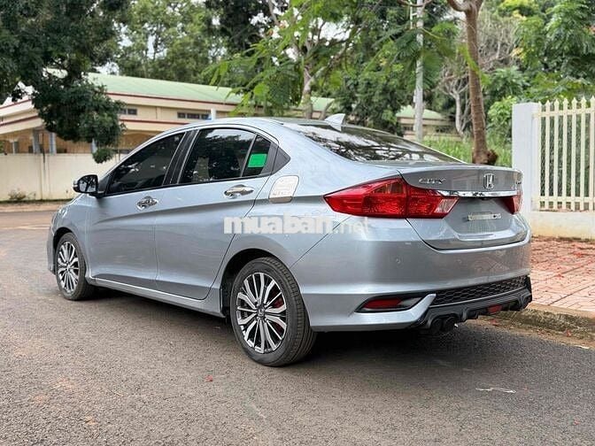 Honda City TOP 2018 Xăng Tự động Bạc