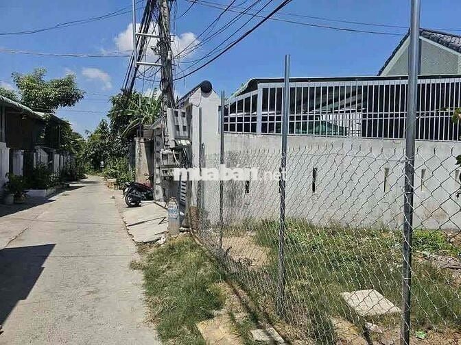 BÁN ĐẤT NGAY CHỢ BÌNH ÂN NGANG 6 X 21 M2 GIÁ : 950. TR
