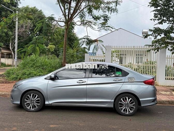 Honda City TOP 2018 Xăng Tự động Bạc