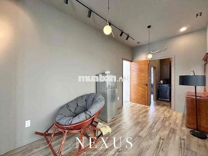 NHÀ NGUYÊN CĂN VIP LUXURY - FULL NỘI THẤT MỚI 100% NGAY EMART