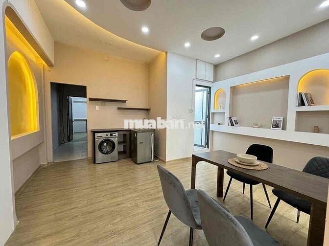Căn Hộ Studio 2 Phòng Ngủ Cao Cấp - Rộng 60m2 - Ngay Hoà Bình - Âu Cơ