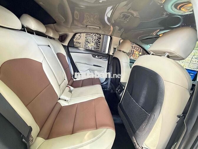 KIA Cerato Deluxe 2020 số tự động Trắng