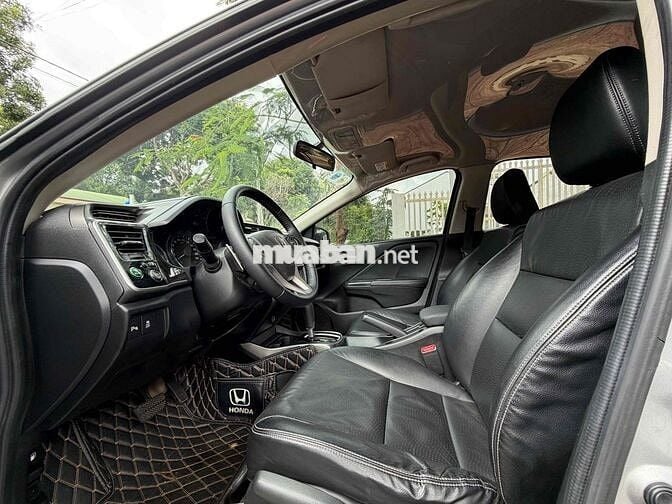 Honda City TOP 2018 Xăng Tự động Bạc
