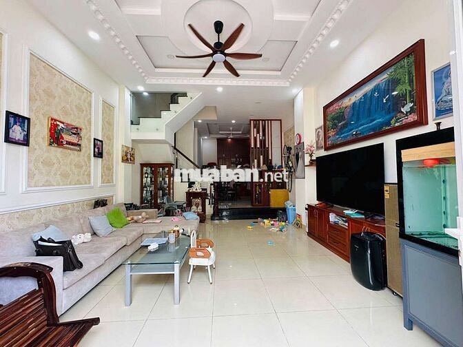 CHO THUÊ NHÀ 3TẦNG FULL NT HẺM XE HƠI GẦN CHỢ HIỆP BÌNH-TTTM GIGAMALL