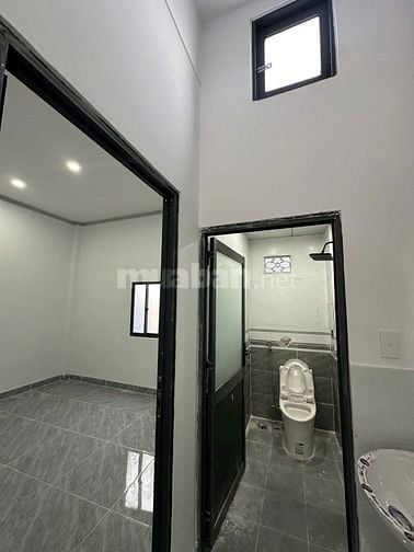 Em cần bán căn nhà gác lửng 5x18 giá 1630, gần chợ Thạnh Phú