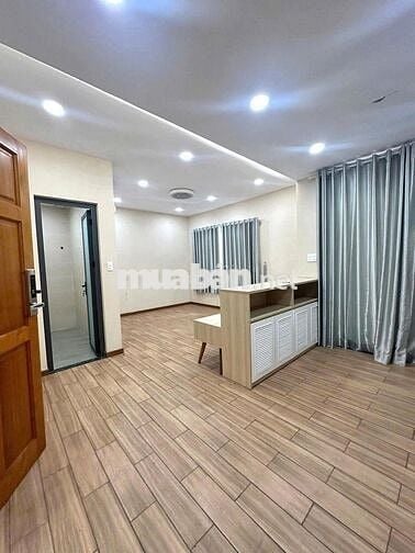 NHÀ SUỐT  - 854B Cách Mạng Tháng 8, P5, Q.TB - 6.5x17m, 6 Tầng, 550m2