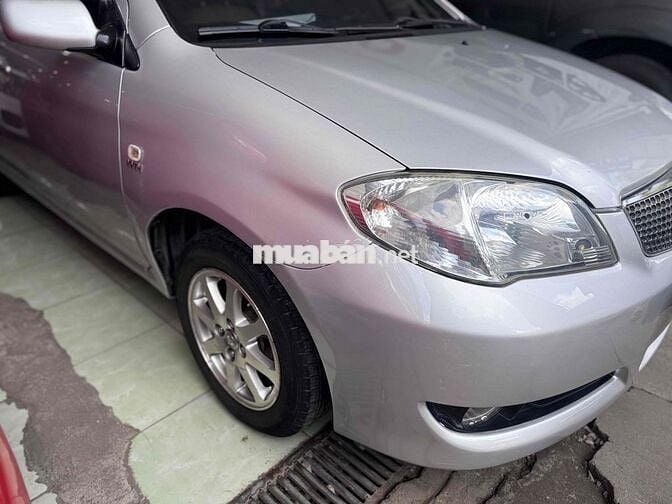 Toyota Vios Bạc 5 chỗ